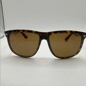Ray-Ban Brown Tortoise Sunglasses with no case